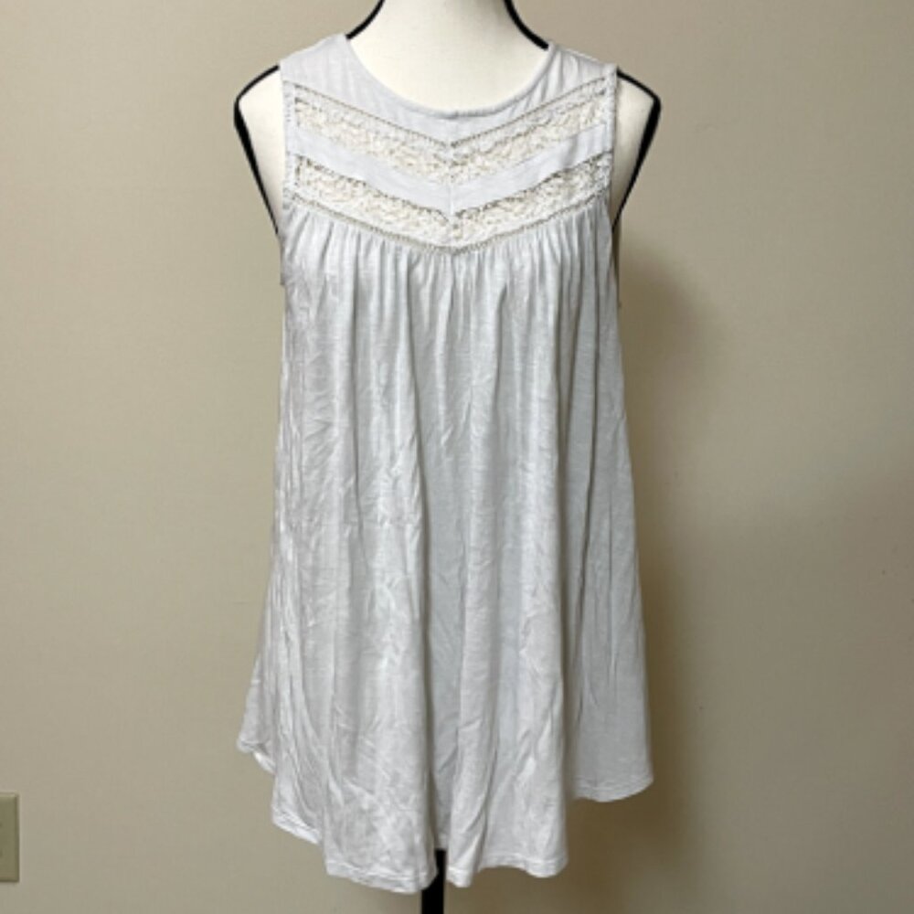 Apt. 9 white crochet tank